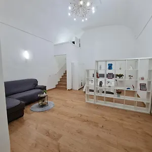https://apt-glamhouse.hotels-amalfi.com