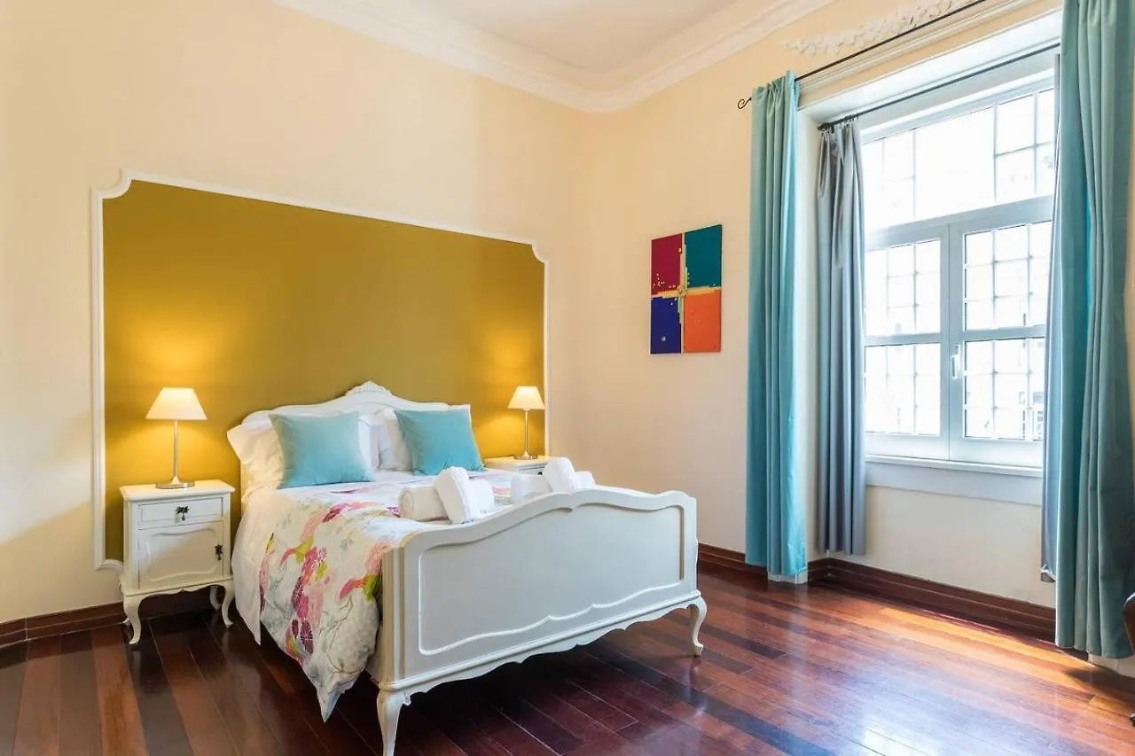 3 Bedroom, 2 Bathroom - Palma Residence Lisbon