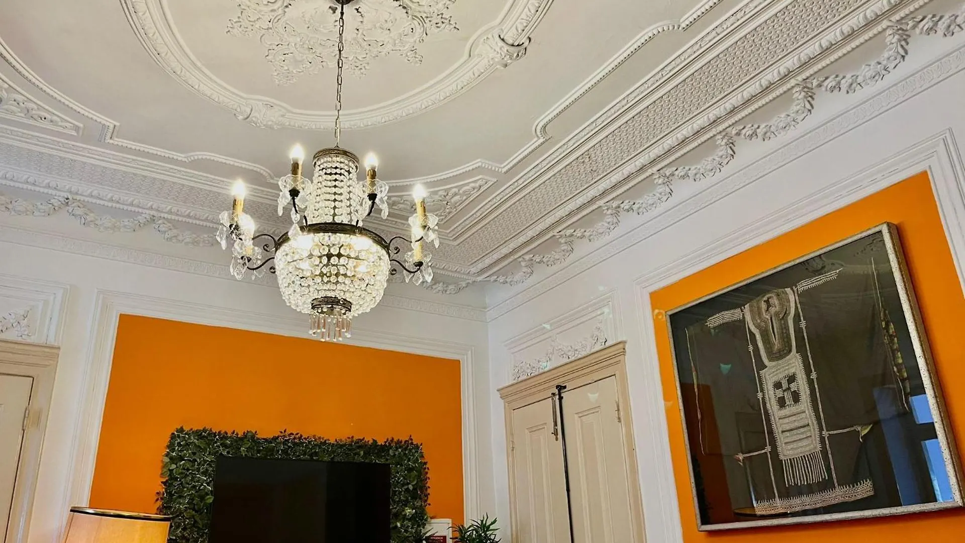 3 Bedroom, 2 Bathroom - Palma Residence Lisbon Apartment